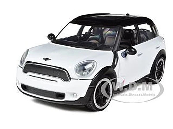 MINI COOPER S COUNTRYMAN WHITE 1/24 DIECAST MODEL CAR BY MOTORMAX 73353