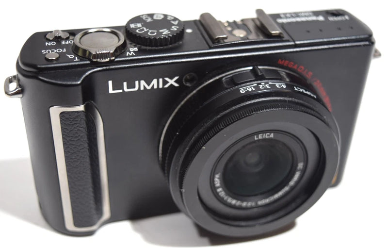 Panasonic LUMIX DMC-LX3 Digital Camera 10.1MP *FOR PARTS OR REPAIR* *READ*