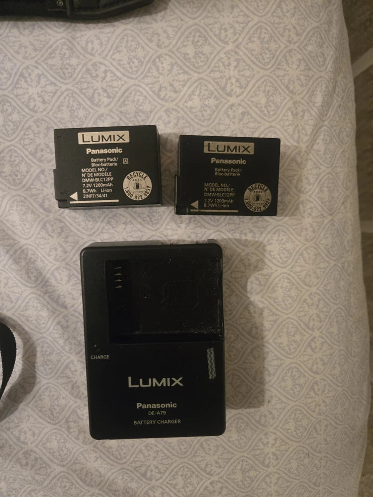 Panasonic DMC-G85 with Canon ET-67 MACRO lens 100mm 1:2.8, Batteries, Charger