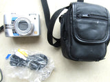 PANASONIC LUMIX DMC-LZ7 6 X 7.2 COMPACT CAMERA -  UNCHECKED SO SPARES REPAIR