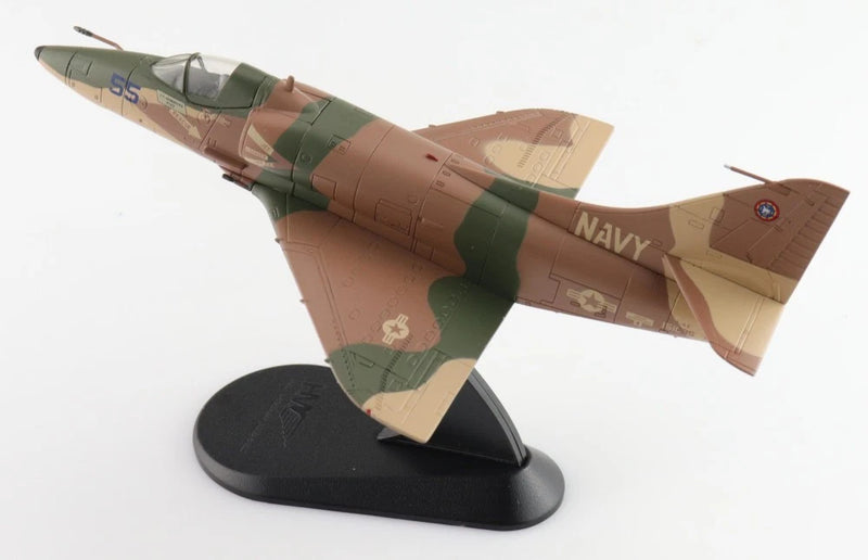 Douglas A-4 A-4E Skyhawk  "Aggressor" US NAVY, 1985  1/72 Scale Diecast Model