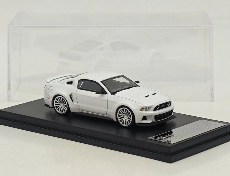 DCM 1:64 White 2014 Mustang GT Sports Model Diecast Collect Car