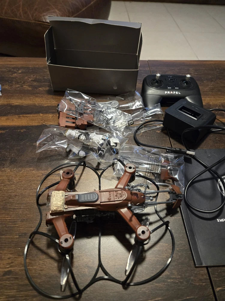 STAR WARS Propel 74-Z speeder bike battling drone with propellers and controller
