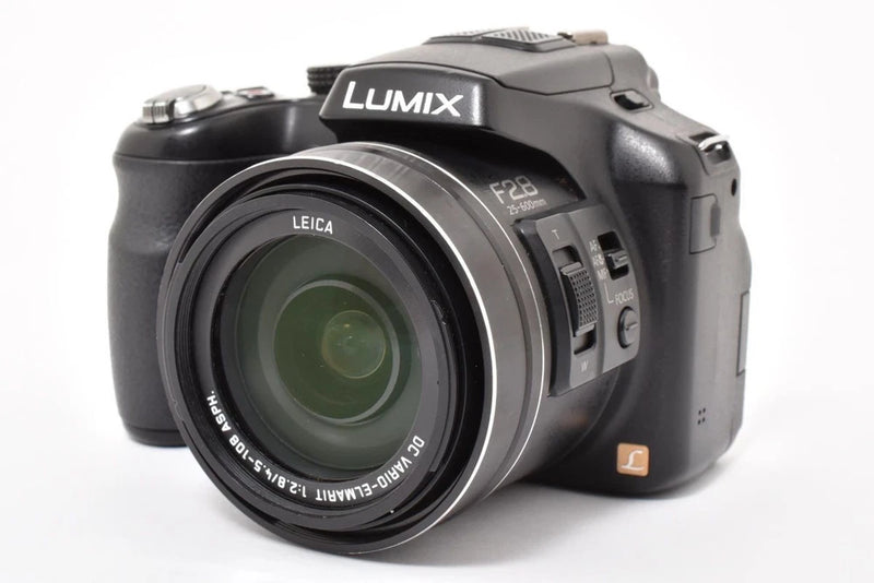 Excellent Condition Panasonic LUMIX DMC-FZ200. Basic Functions OK!