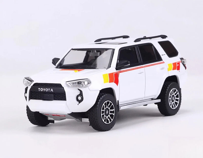 GCD 1:64 White 4 Runner TRD PRO SUV Sports Model Diecast Metal Car