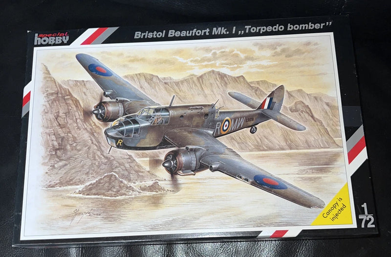 Special Hobby Bristol Beaufort Mk.I 1:72 model kit box, aircraft artwork