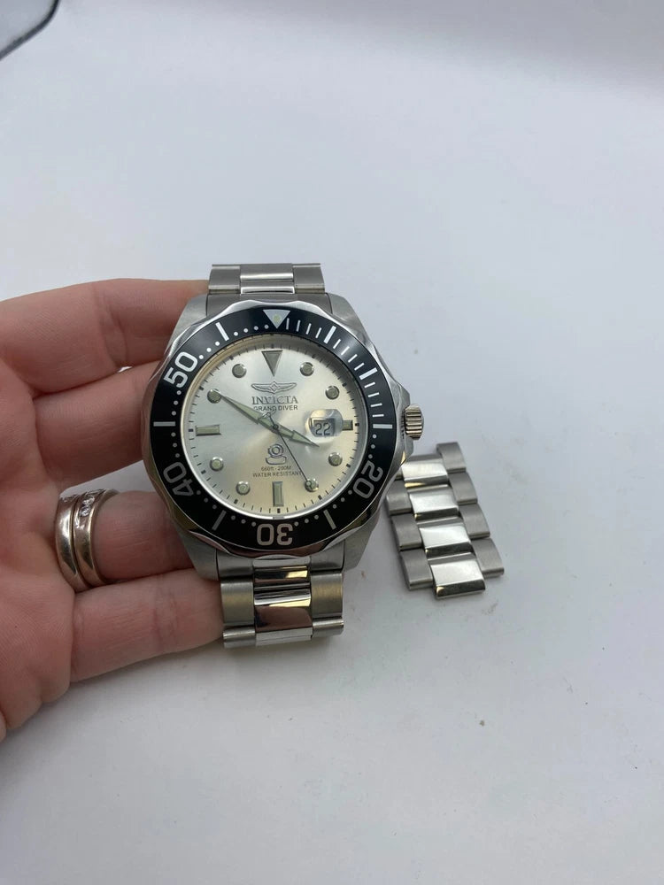 Invicta Grand Diver Men¡¯s Watch, Model 14656 NEW BATTERY! PRELOVED! Battery