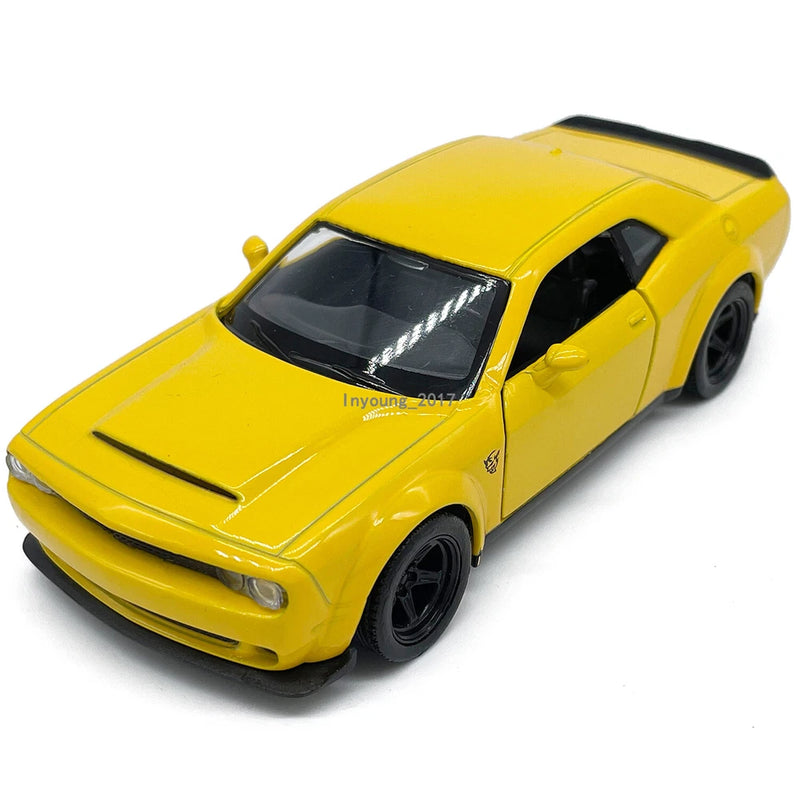 1/42 Challenger SRT Demon Model Car Diecast Kids Toy Vehicle Pull Back Yellow