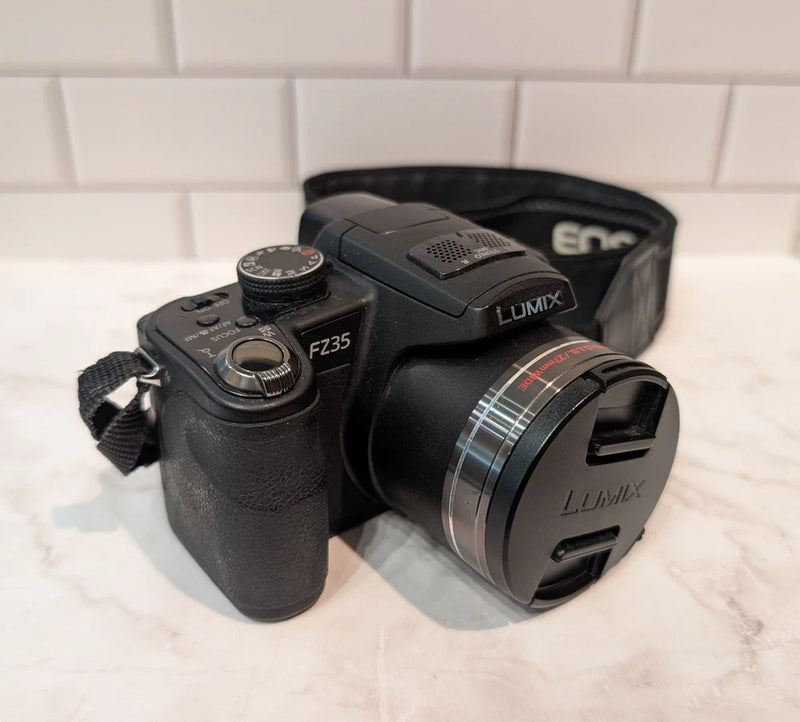 Panasonic LUMIX FZ35 bridge camera with zoom lens, black body