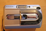 Fujifilm FinePix A330 3.2MP Compact Digital Camera - Silver