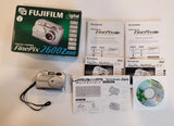 Fujifilm FinePix 2600 Zoom 2.0MP 3x Optical Zoom Digital Camera Tested Box Manua