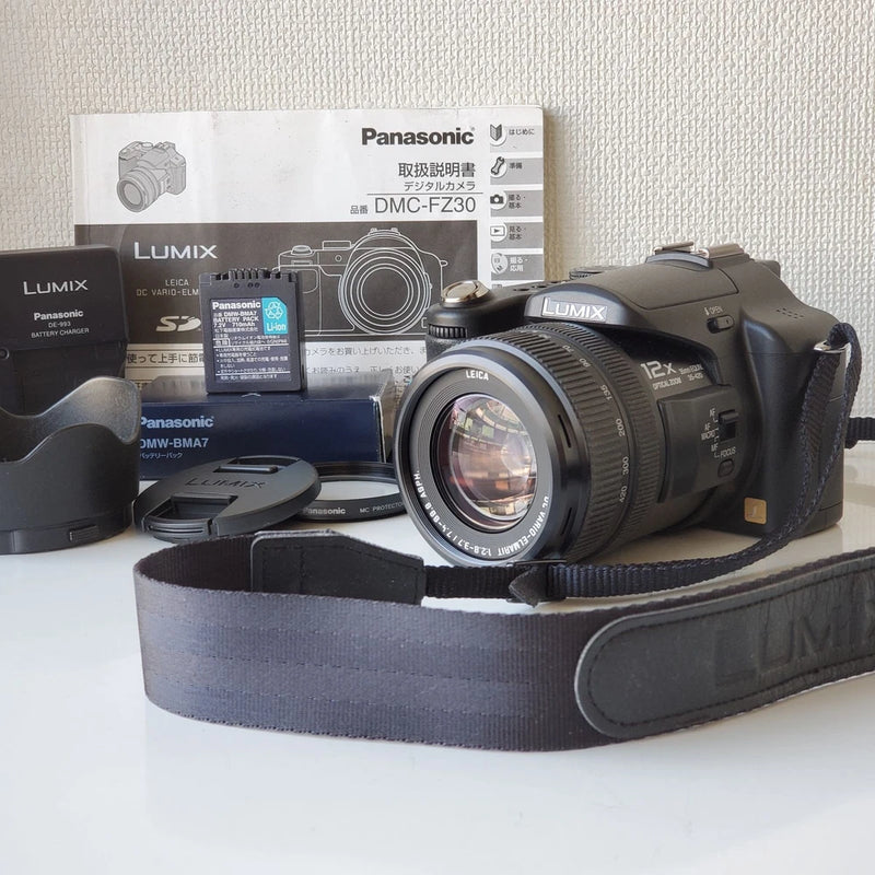Panasonic LUMIX DMC-FZ30 FZ30-K Bridge Camera with Leica Lens and Accessories