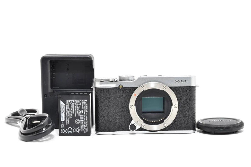 FUJIFILM X-M1 Mirrorless Body Siler YMA9834