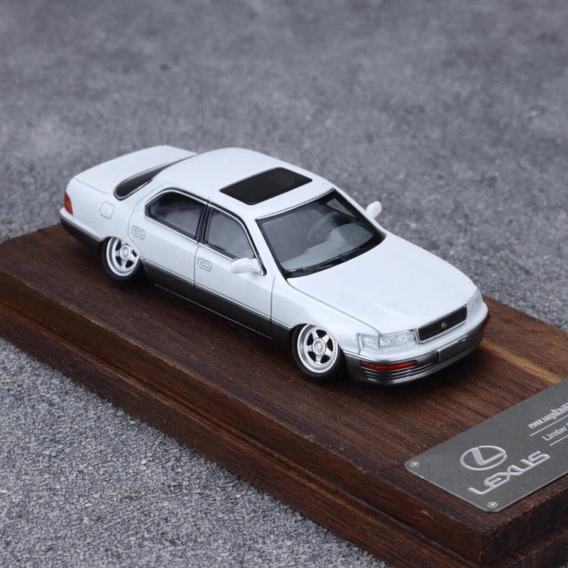 Fine works 1/64 Scale LS400 XF10 White2 Diecast Car Model Toy Gift