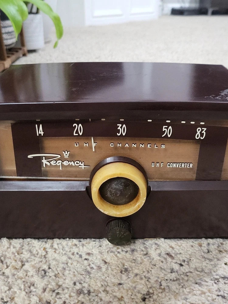 Vintage Regency UHF converter RC-600 Converter
