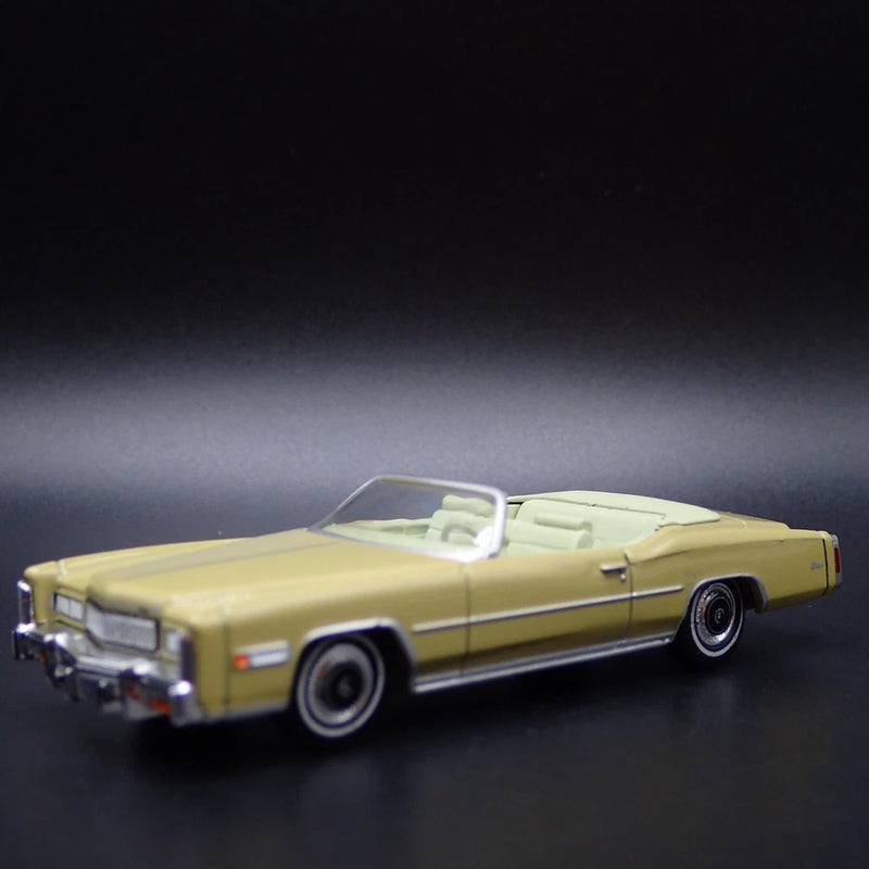 1975 75 CADDY CADILLAC ELDORADO CONVERTIBLE 1:64 SCALE DIORAMA DIECAST MODEL CAR