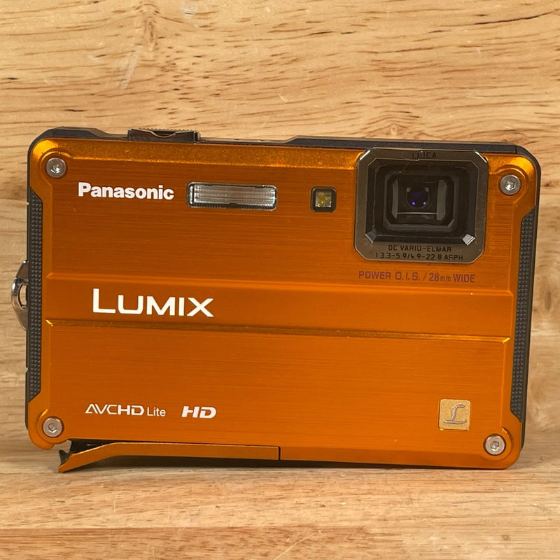 Panasonic Lumix DMC-TS2 Digital Camera 14 MP 2.7" LCD 4x Optical Zoom - Orange