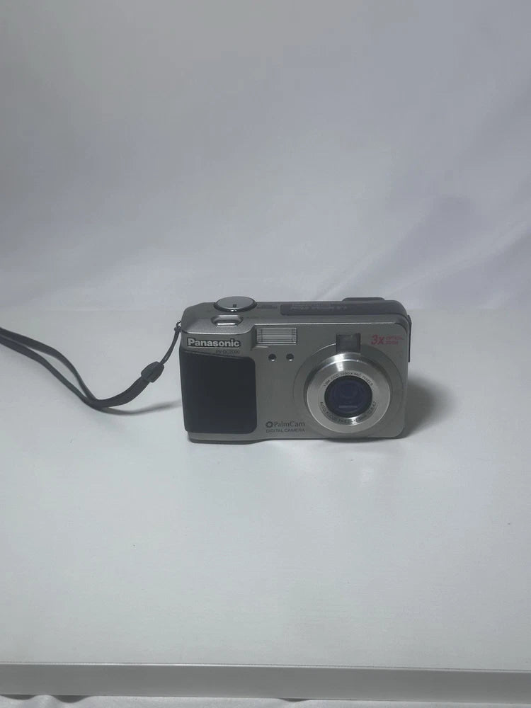 Vintage Panasonic PalmCam PV-DC2090 1.3MP Digital Camera 3x Zoom Tested