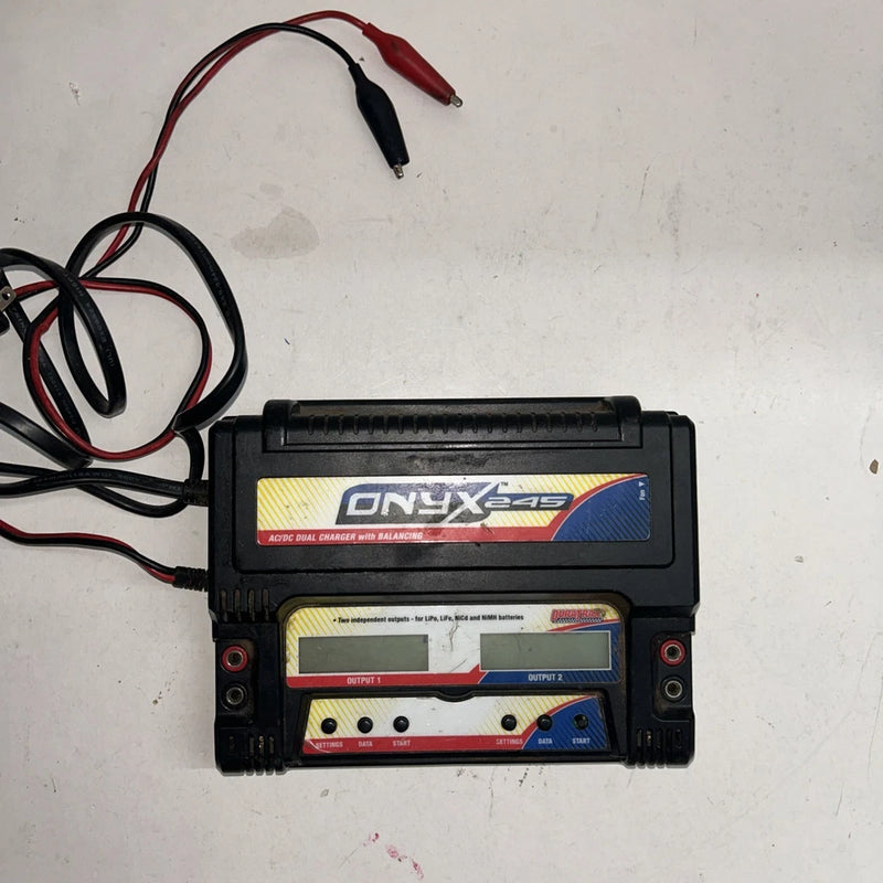 Duratrax Onyx 245 AC/DC Dual Lipo Battery Charger