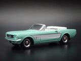1965 65 FORD MUSTANG CONVERTIBLE MINT GREEN 1/64 SCALE DIORAMA DIECAST MODEL CAR