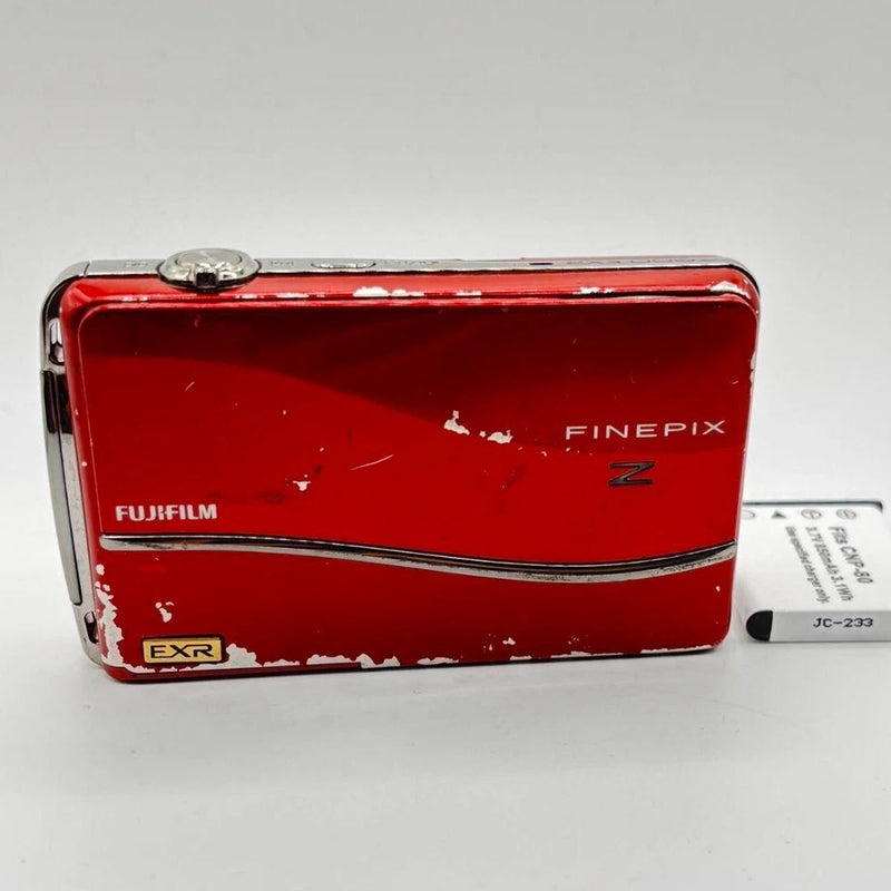 FUJIFILM FinePix Z800EXR 12.0MP Comapact Digital Camera Red From JAPAN