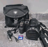 Fujifilm FinePix S3200 Digital Bridge Camera 24¨C576mm 24x Zoom 14MP CCD + 2GB SD