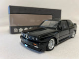 1:24 1988 BMW M3 E30 Diecast Alloy Sports Car Model Sound & Light Collectible
