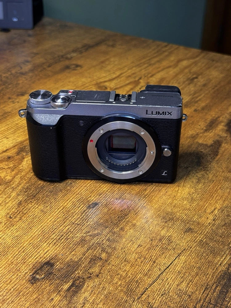 LUMIX DMC-GX85, Panasonic GX85, FOR PARTS AS IS