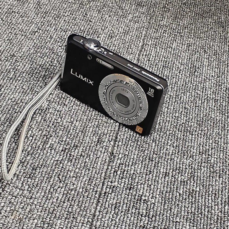 Panasonic Lumix FH5 Silver - Retro CCD Camera - 16.1 Megapixel - Works Great
