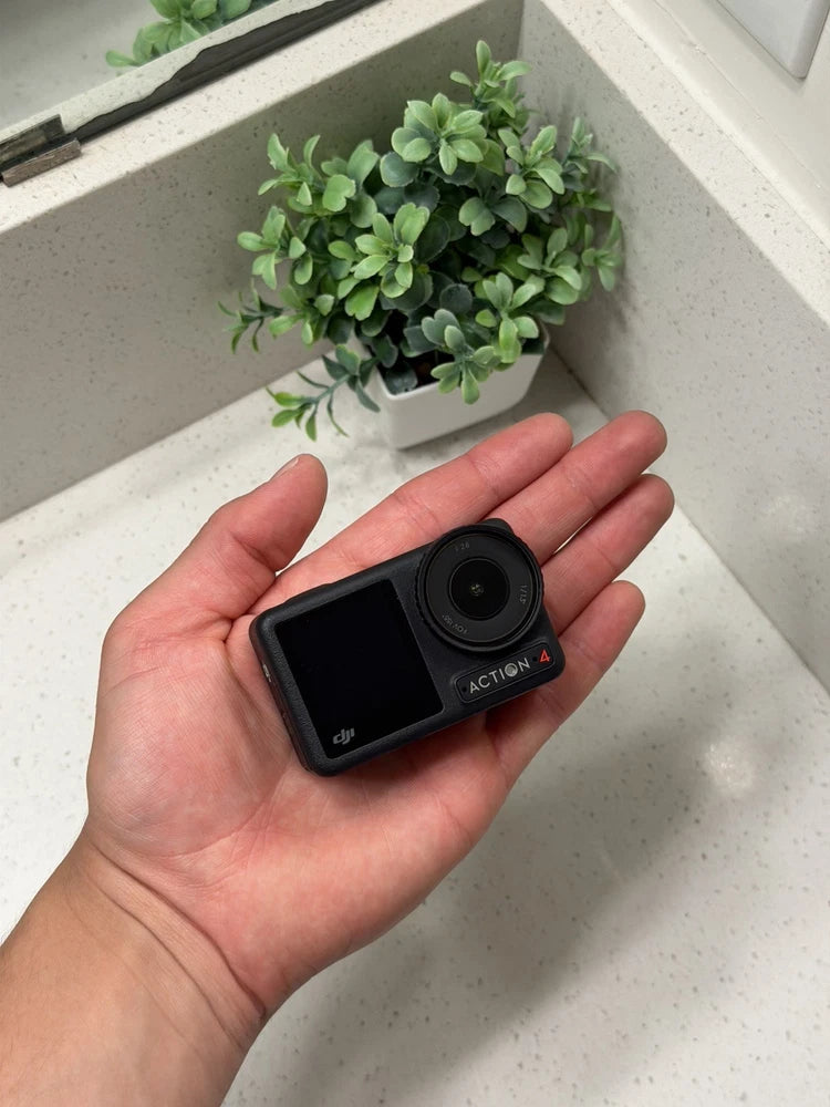 Osmo Action 4 Video Camera - NEAR MINT CONDITION (FREE SHIPPING)