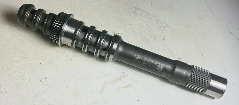 8L90Input Shaft, 10 13/16" Long, 41  Converter Splines, 41 Drum Splines w/pilot
