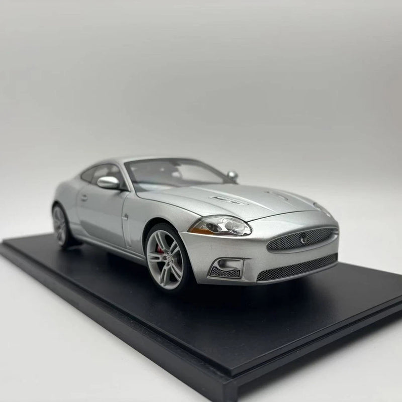 Autoart 1/18 Jaguar XKR Silver Alloy Openable Car Model Rare