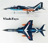 Hobby Master 1/72 Mitsubishi T-2 JASDF model jet, blue with orange markings