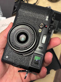 Fujifilm X100S 16.3MP Mirrorless Camera Dual Hybrid Viewfinder 23mm f/2 - Black