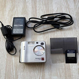 FUJIFILM FINEPIX F401 Compact Digital Camera silver tested fujinon lens Japan