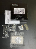 WHITE Fujifilm Finepix JX680 Camera 16MP 5X Optical 7x Zoom 26mm Lens 2.7