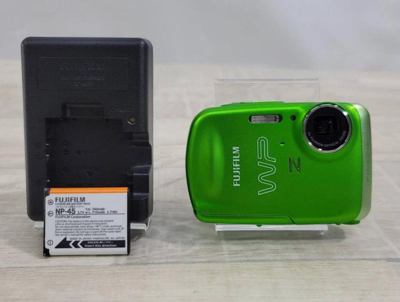 Fujifilm FinePix Z33WP Green Digital Camera Tested Good Condition