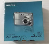 Fujifilm FinePix AV250 Compact Digital Camera 16MP 2.7" LCD Silver From Japan