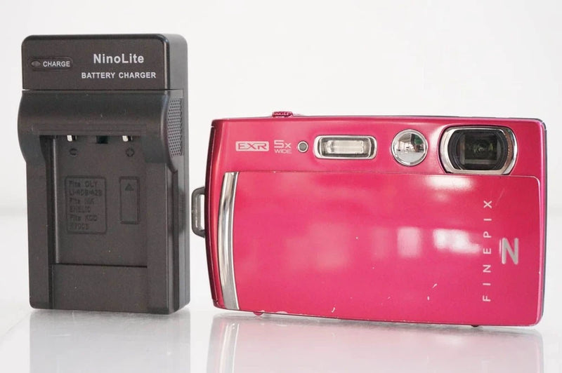 FUJIFILM FinePix Z1100EXR Coral Pink Compact Digital Camera Tested Japan
