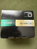 FUJIFILM FinePIX S1500 - Digital Camera with Case & box - 10.0 MP - 12x Zoom