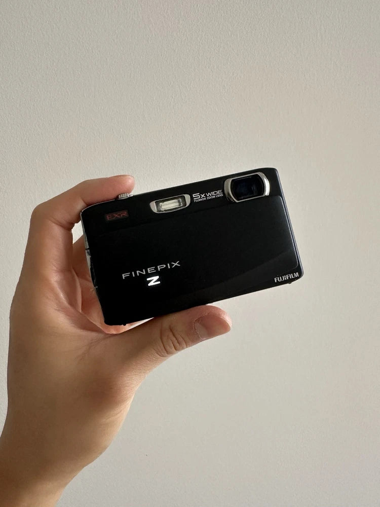 Fujifilm Finepix Z EXR 12MP Digital Camera Black ?? Digicam Y2K Retro Rare
