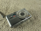Panasonic Lumix DMC-FS15 12MP Digital Camera 5x Opt Zoom Tested