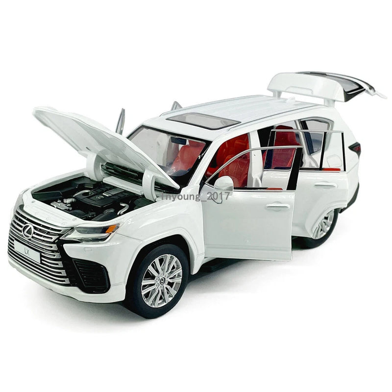 1:32 LX600 Model Car Metal Diecast Toy Vehicle 4 Doors Open with Light White