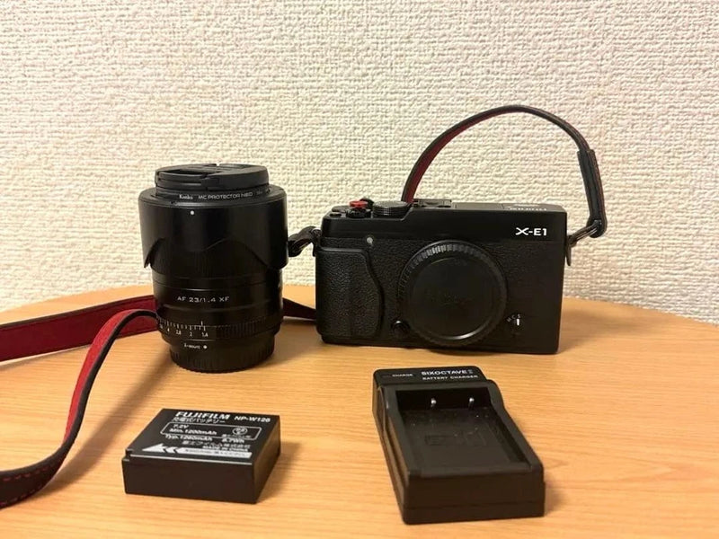 Fujifilm X-E1 23mm f1.4 lens set 384517