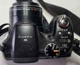 Fujifilm Finepix S1800 Digital 12 Megapixel Black Camera - TESTED & WORKS