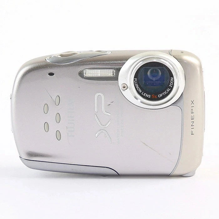 Fujifilm XP10 Waterproof Compact Camera Silver From Japan