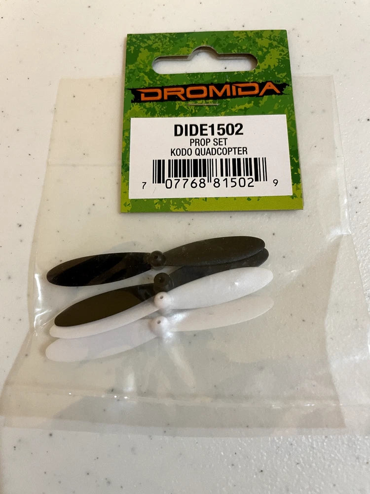 Dromida DIDE1502 Kodo quadcopter prop set with 2 black and 2 white blades in sealed pack