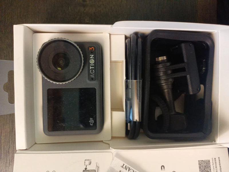DJI Osmo Action 3 Camera Standard Combo - barely used at all