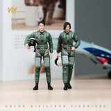 1/18 1/24 1/43 1/64 Miniatures Walking Pilots Scene Props Figure For Cars