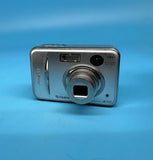 Fujifilm FinePix A350 5.2MP Digital Camera, Silver - Tested